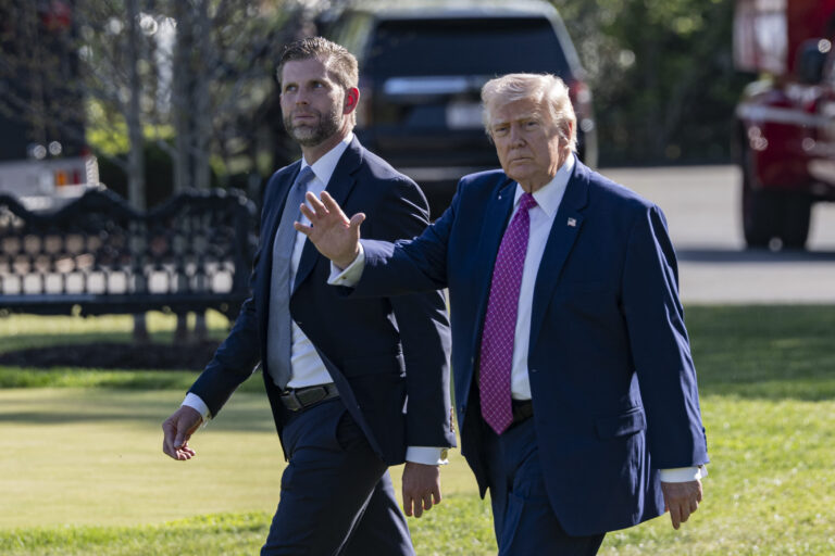 Trump drops $10 billion lawsuit against IRS – USA News 19 May 2026